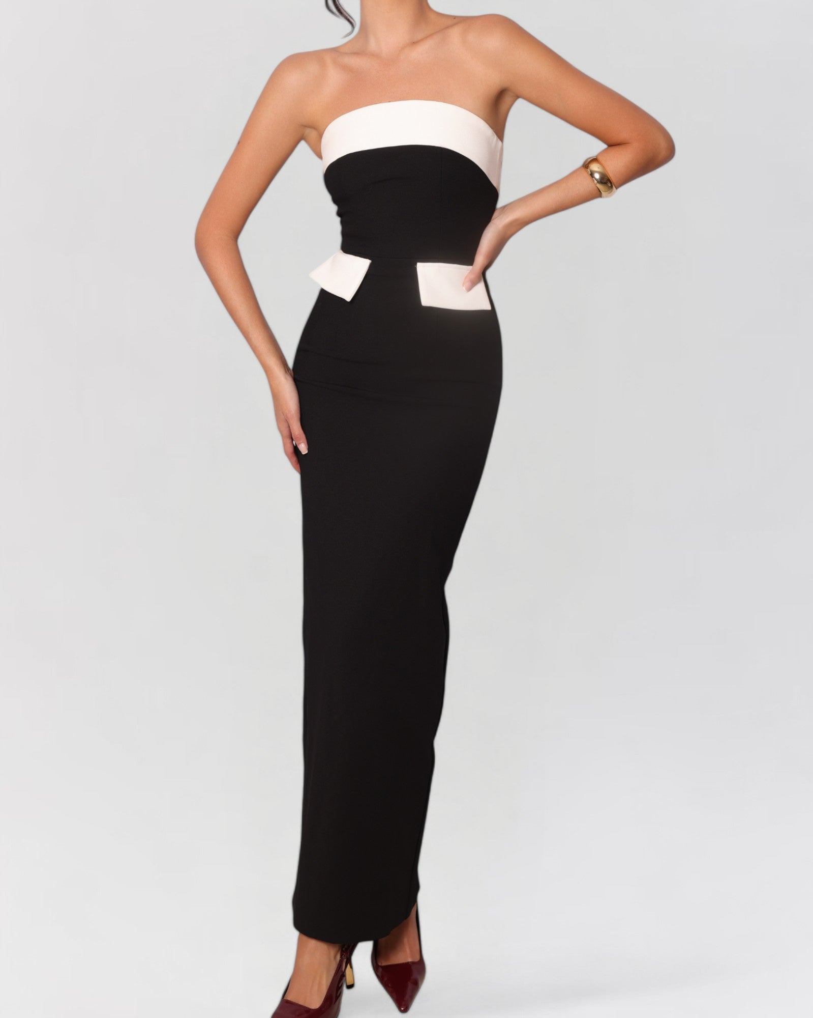 Black and white strapless pocket midi dress