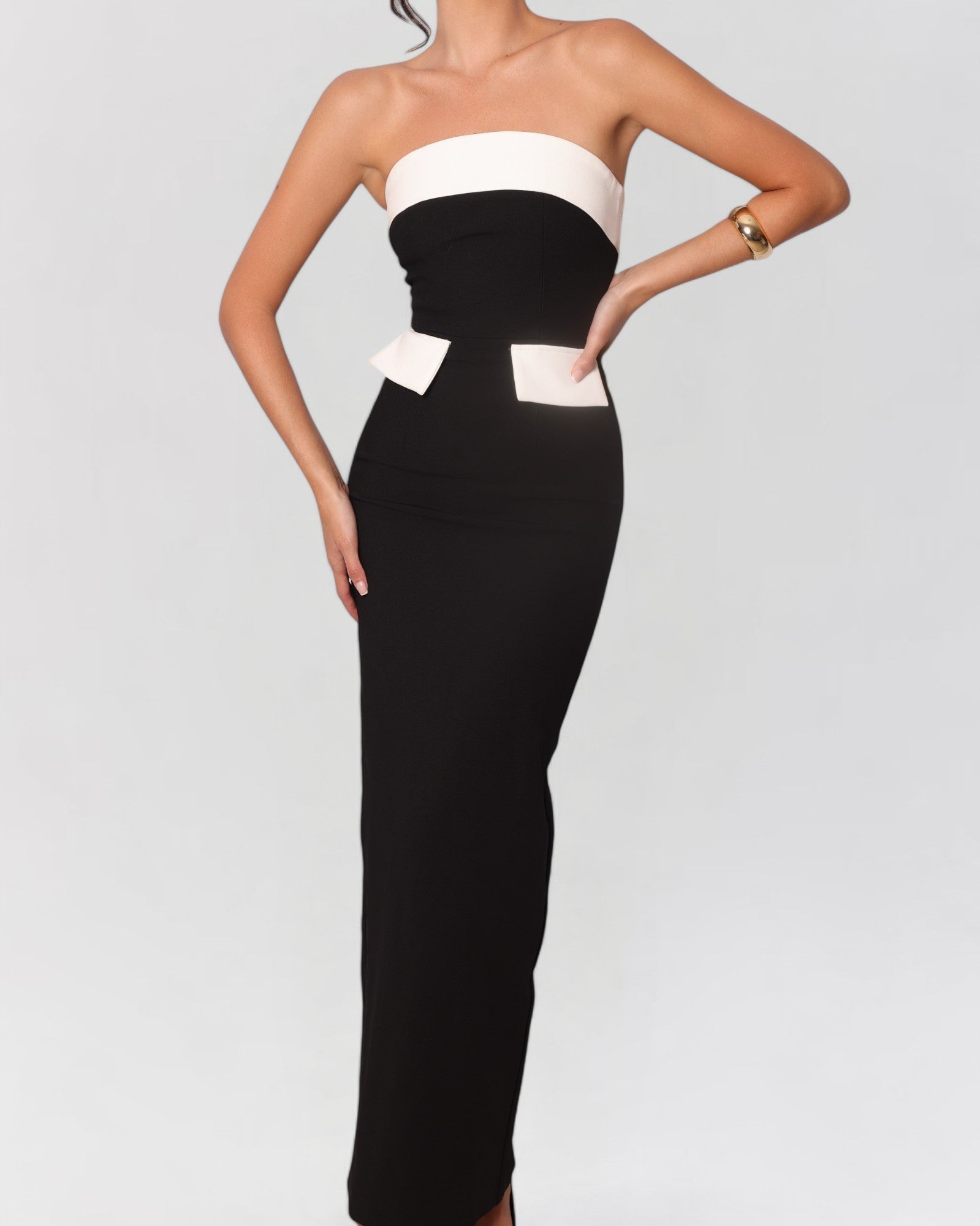 Black and white strapless pocket midi dress
