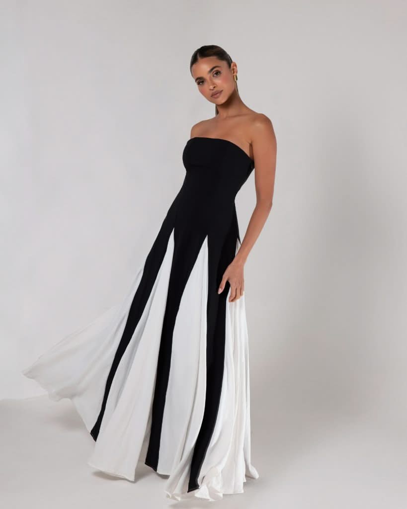 Black strapless colorblock pleated maxi dress